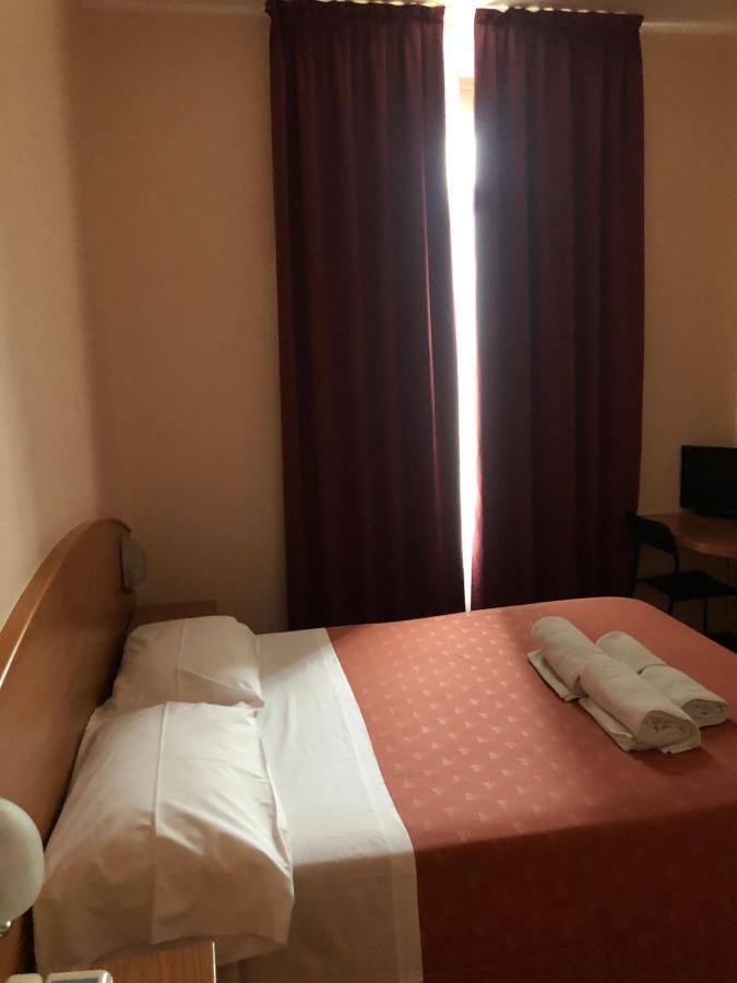 Hotel Nuovo Milano Ngoại thất bức ảnh